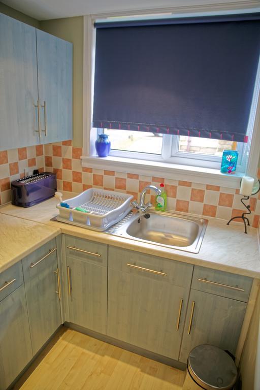 3Mac Dunfermline Self-Catering Apartment Szoba fotó