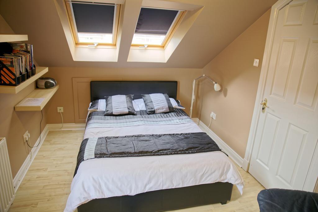3Mac Dunfermline Self-Catering Apartment Szoba fotó